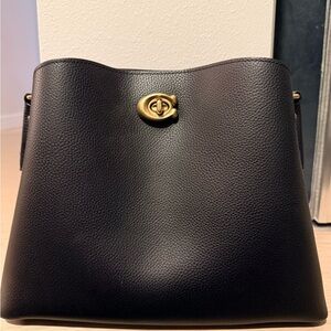 Coach Black Pebble Leather Shoulder Bag with Gold Turnlock
